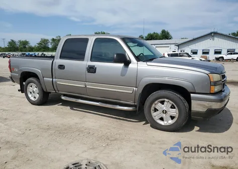 2006 Chevrolet Silverado K1500 z USA, uszkodzony, nr VIN 2GCEK13T261135697